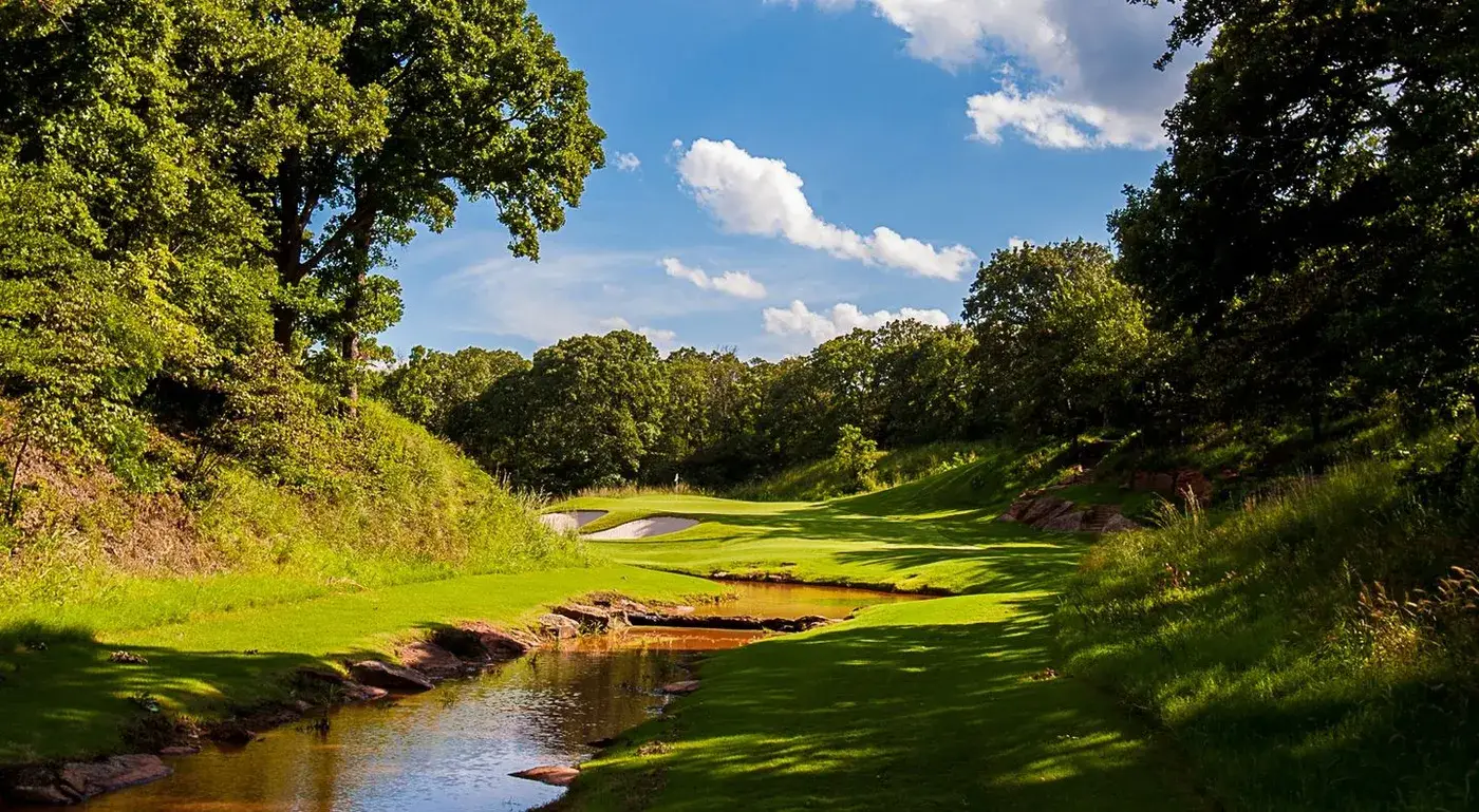 Karsten Creek — Oklahoma State's Tom Fazio-designed championship course framed by native blackjack oaks and water